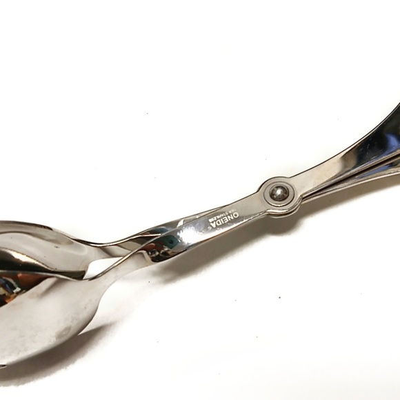Oneida Kitchen Oneida Stainless Salad Tongs Fork Spoon Poshmark